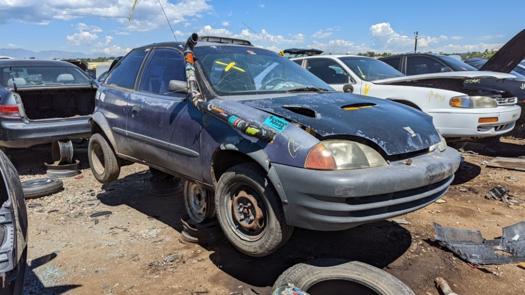 Junkyard Gem: 1998 Suzuki Swift, Schnorchel Edition