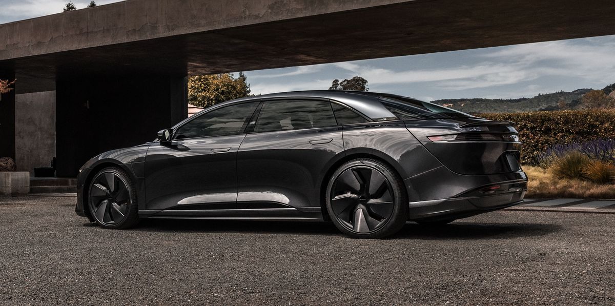 Lucid Air Will Offer a $6000 Black Appearance Package in 2023