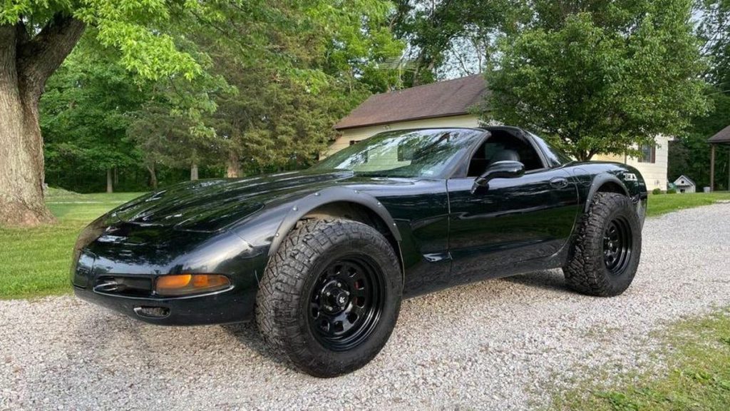 This Lifted C5 Corvette Is One of the Greatest Things I Have Ever Seen