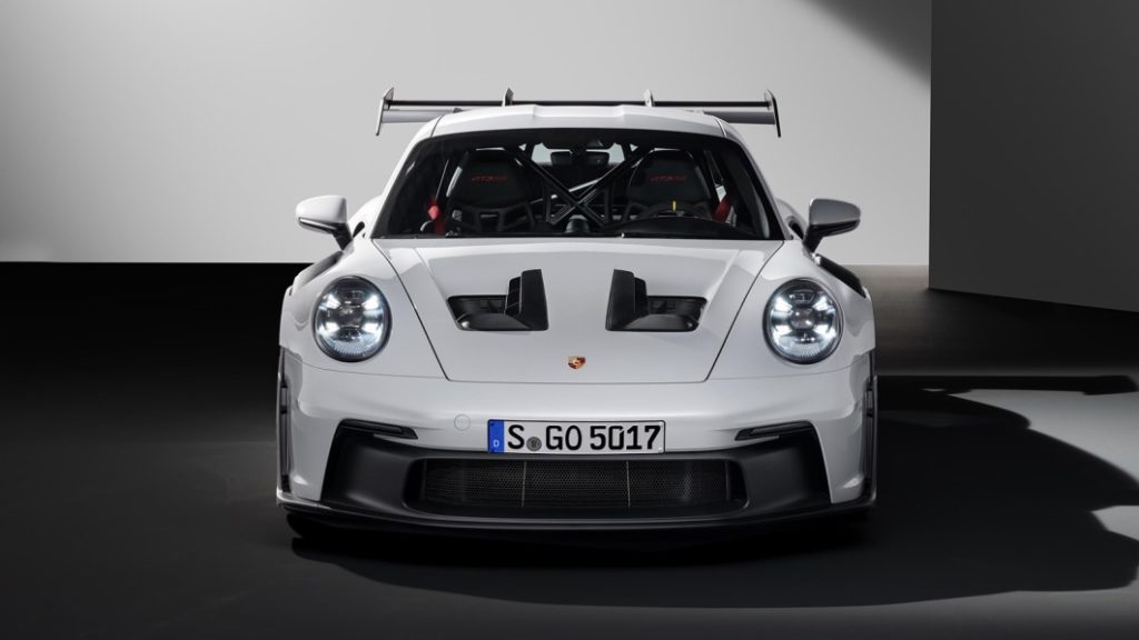 Under shadow of war, Porsche gears up for market debut