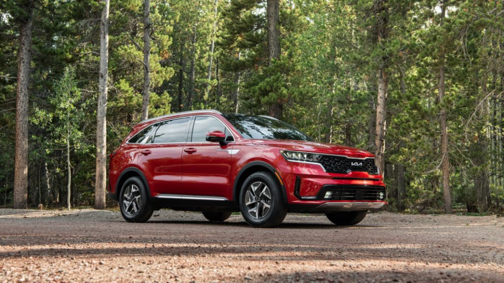 2023 Kia Sorento Hybrid and PHEV lineups trimmed, prices raised