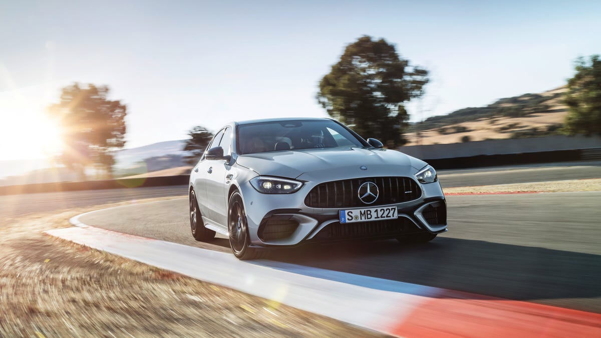 2024 Mercedes-AMG C63 S E Performance Is a Four-Cylinder Hybrid With 671 HP and 752 Lb-Ft of Torque