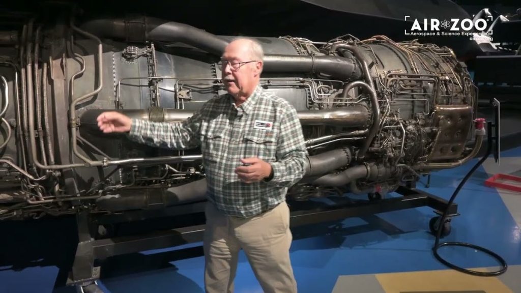 Watch This In-Depth Tour of the SR-71 Blackbird's Jet Engine