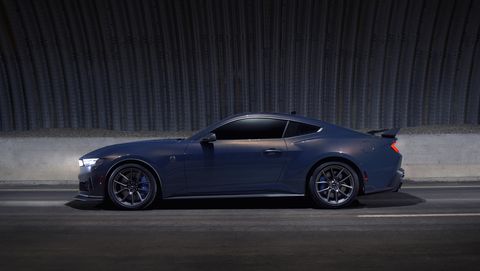 2024 ford mustang dark horse