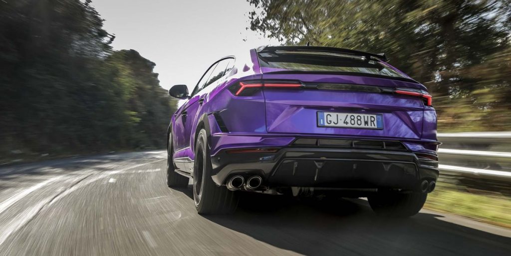 2023 Lamborghini Urus Performante Is More of a Track Monster