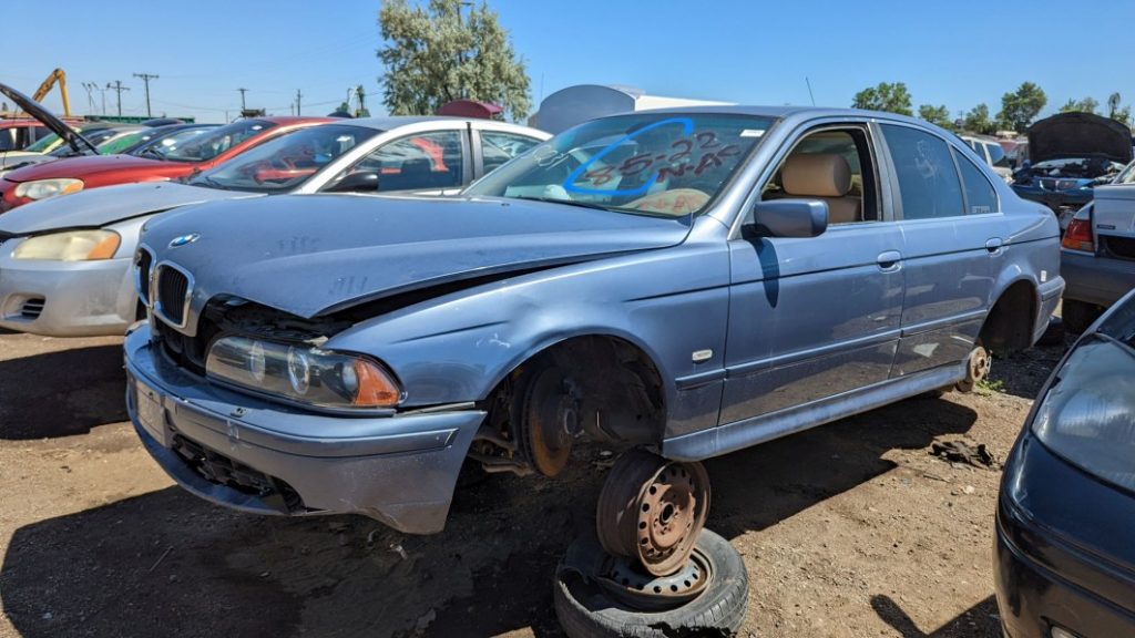 Junkyard Gem: 2001 BMW 530i