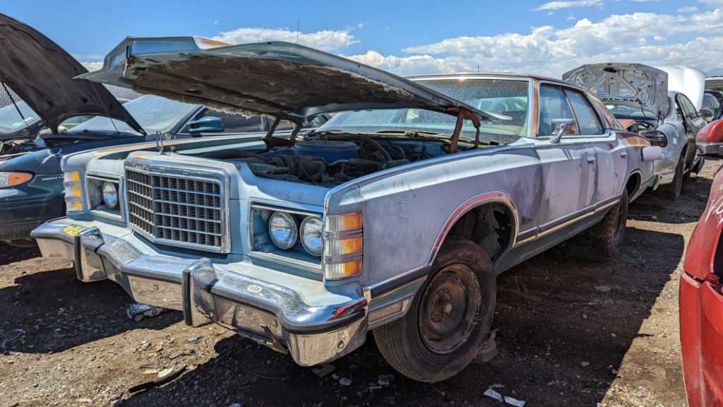 Junkyard Gem: 1976 Ford LTD Landau Pillared Hardtop Sedan