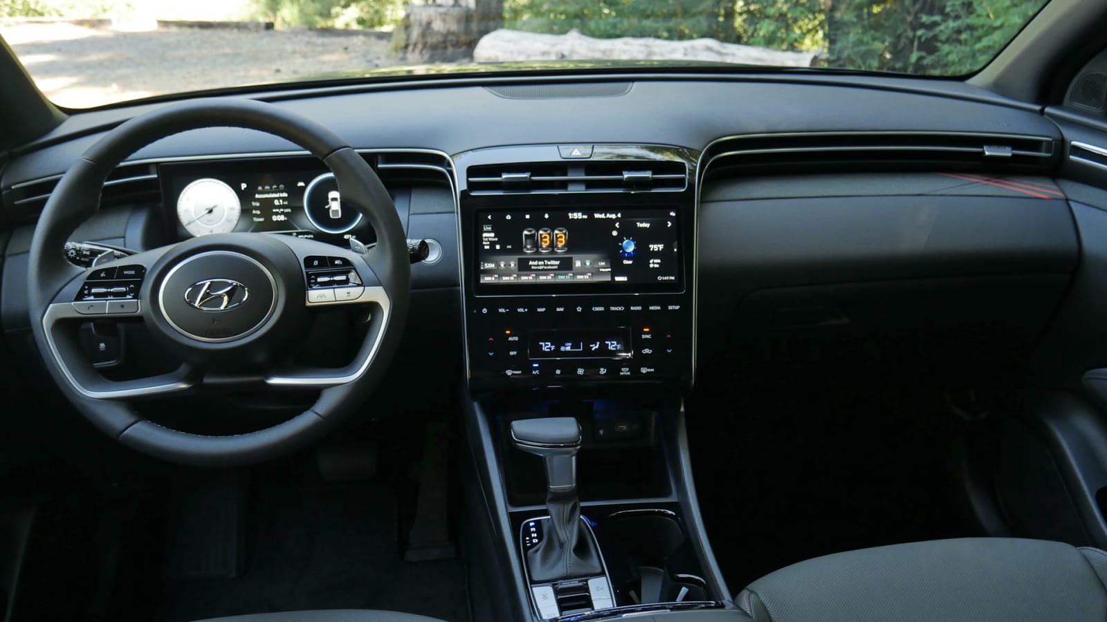 2022 Hyundai Santa Cruz interior