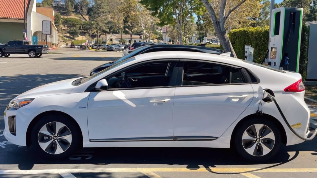 At $20,500, Is This 2018 Hyundai Ioniq EV an Unforgettable Deal?