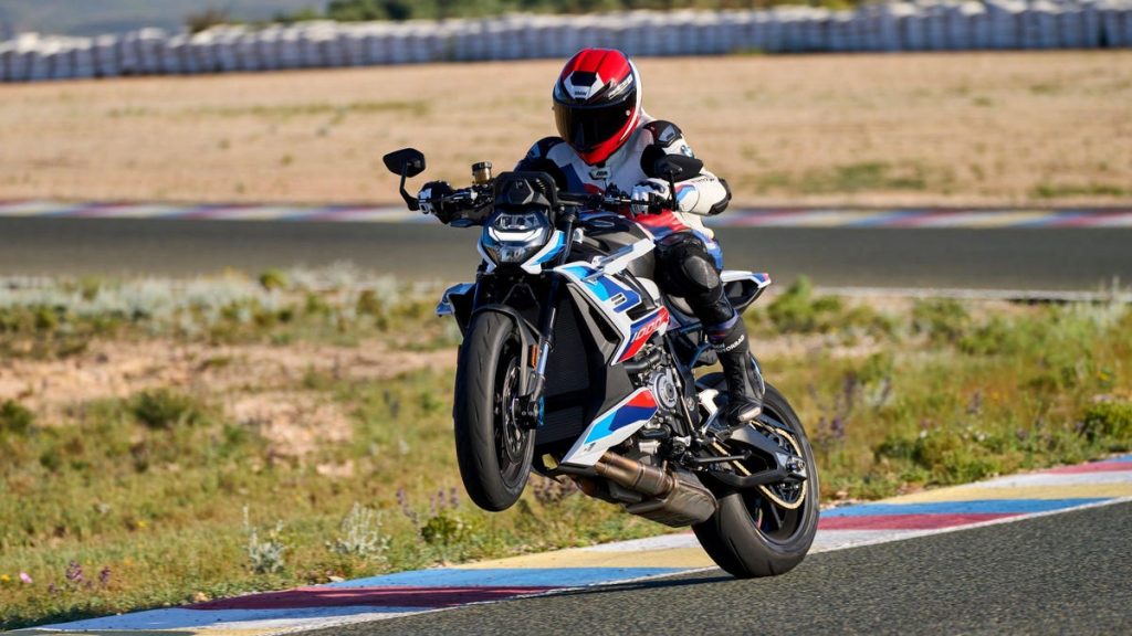 BMW Motorrad Debuts 205-HP M 1000 R and RR Superbikes