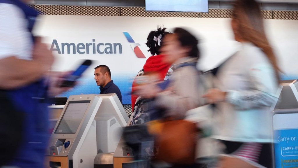 Bogus Bag Check Fees May Cost American Airlines $7.5 Million in Class Action Settlement