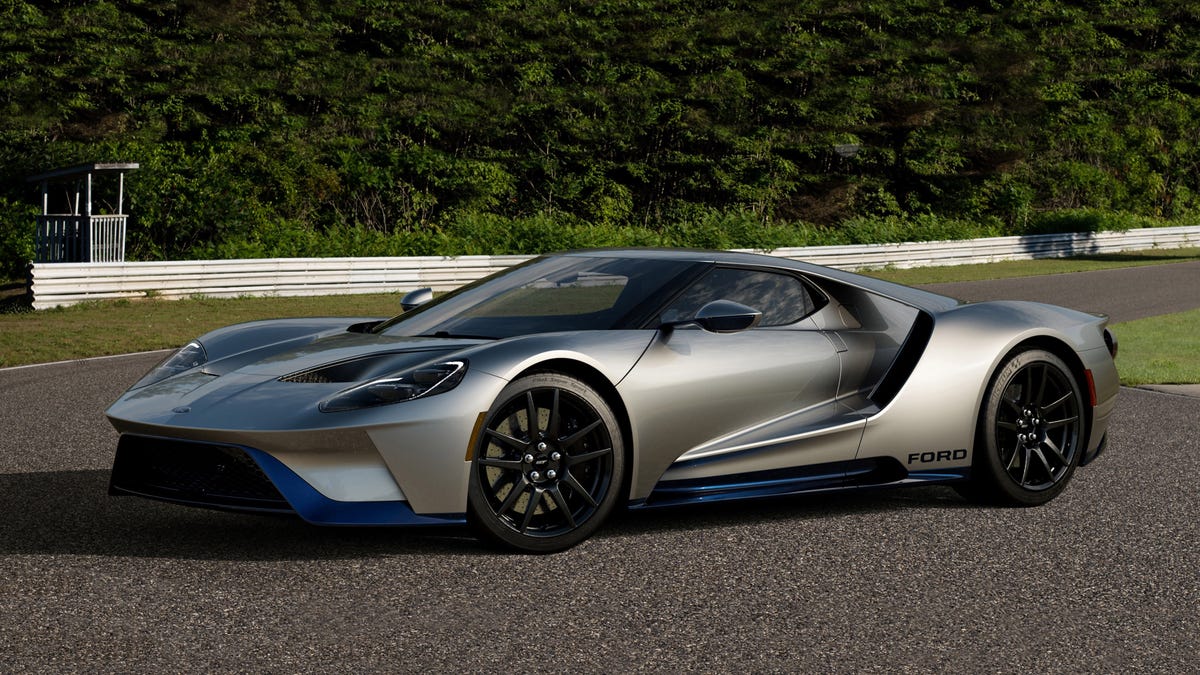 Ford Commemorates the 2016 Le Mans-Winning Ford GT LM With New Ford GT LM Edition Ford GT