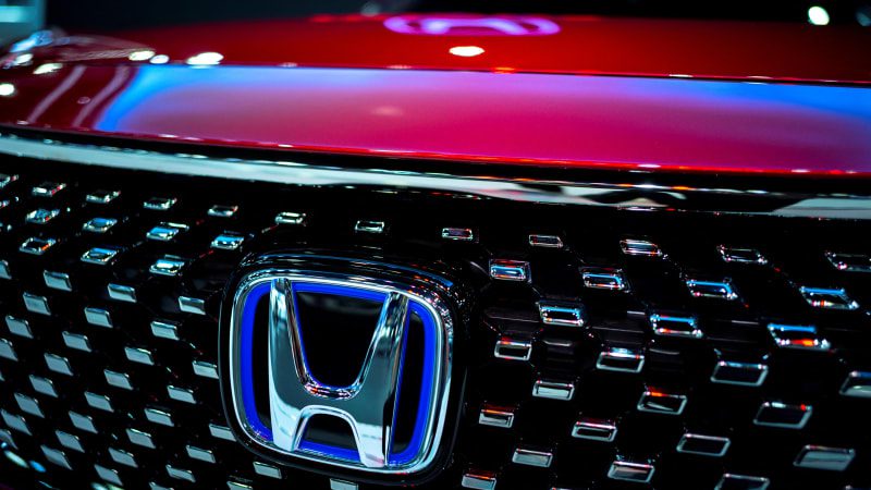 Honda to cut car output at two Japanese plants in October