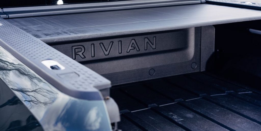 Rivian R1T's Troubled Power Tonneau Is Gone—at Least for Now