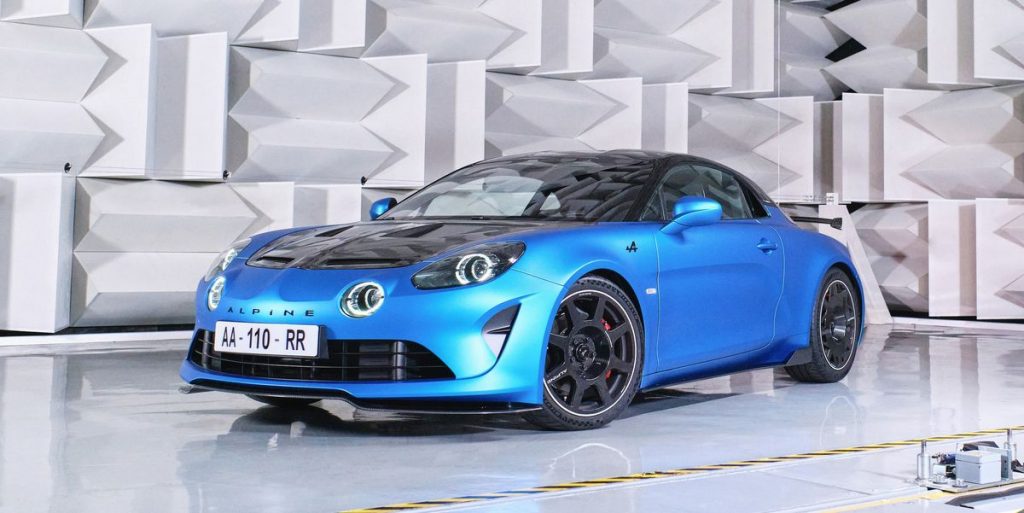 Track-Ready Alpine A110 R Is the French Sports Car of Our Daydreams