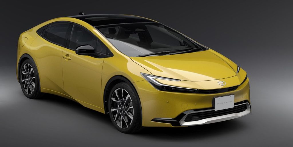 2023 toyota prius japanspec