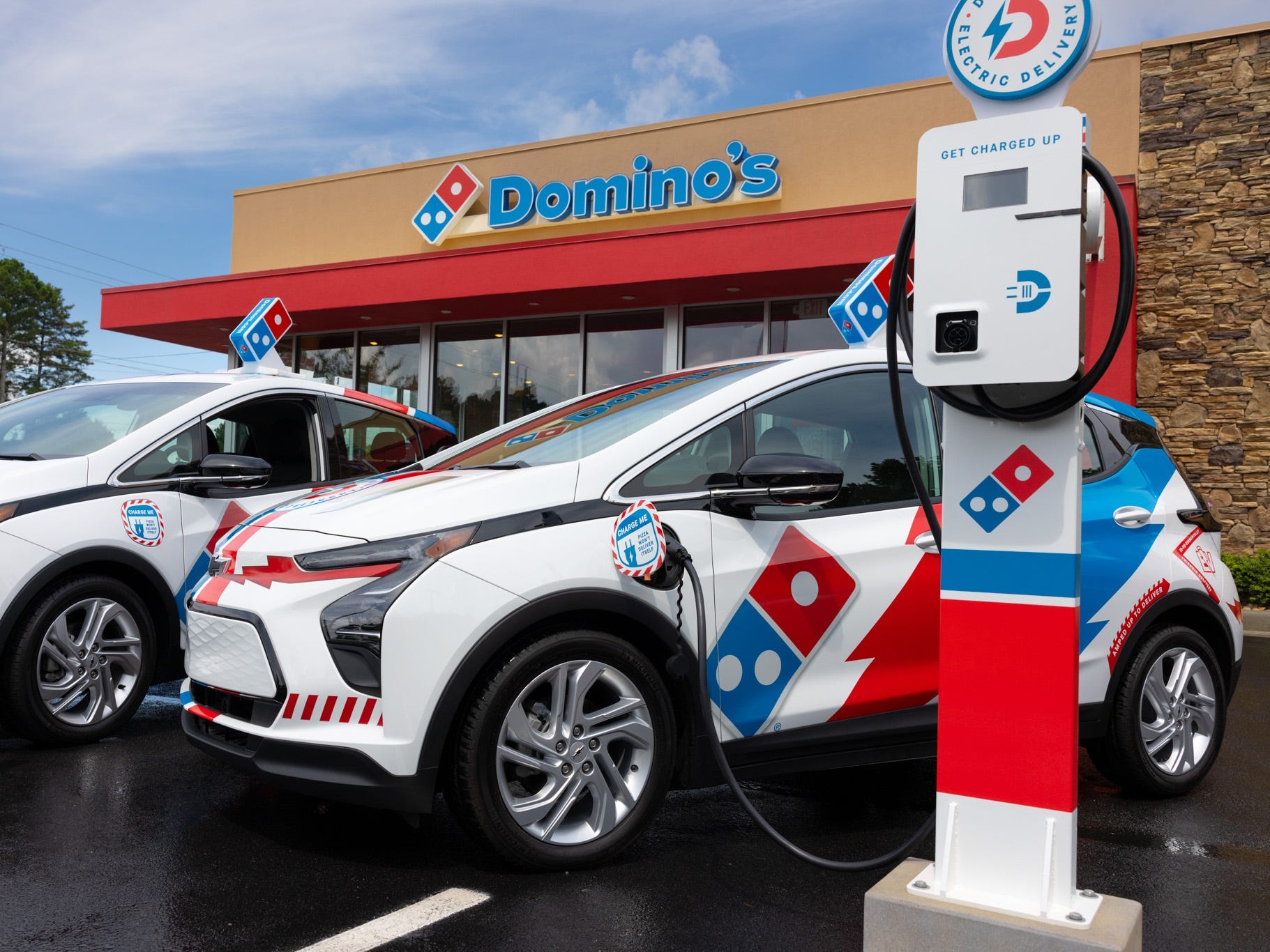 Domino's chevy bolt