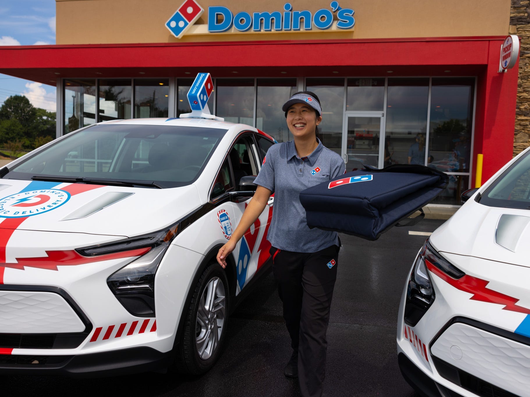 Domino's chevy bolt