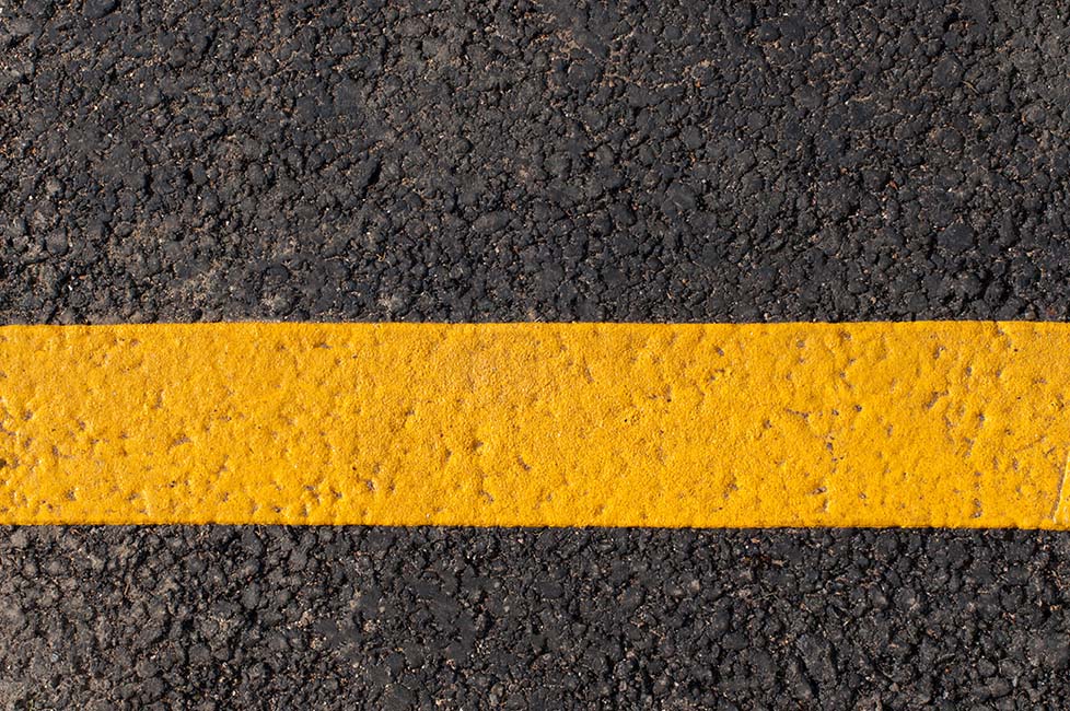 Single Yellow Line: Your Guide to the Rules and Regs