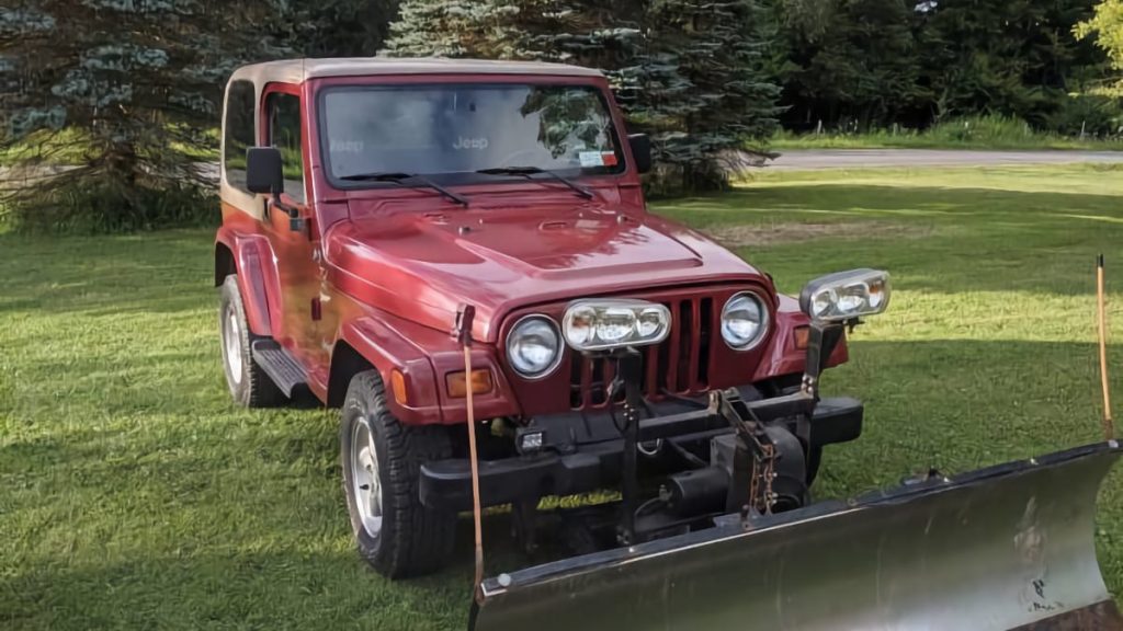 At $6,000, Is This Plow-Pushing 1998 Jeep Wrangler Totally The Business?