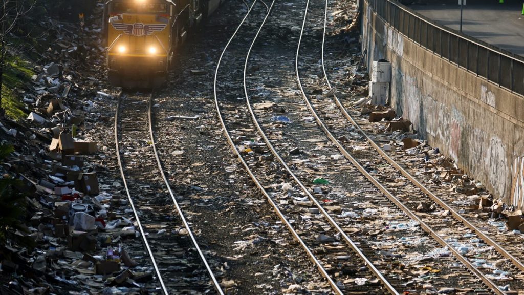 LA Police Recover $18 Million in Stole Goods From Train Robbery Rings