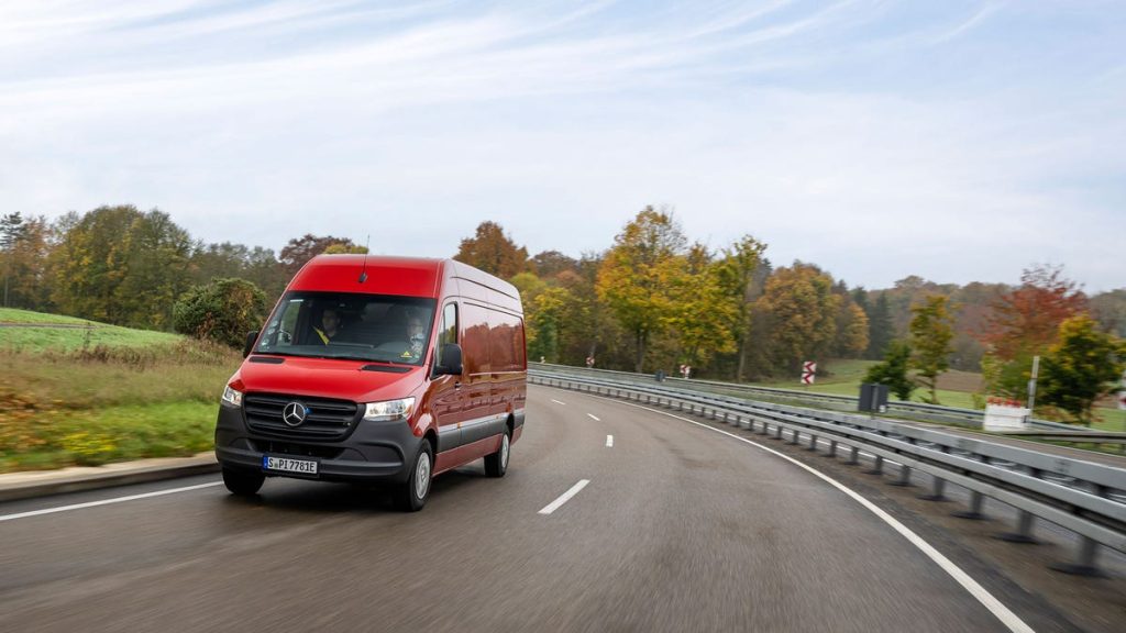 Mercedes’ 2023 Electric Sprinter Van Hits Nearly 300 Miles Per Charge