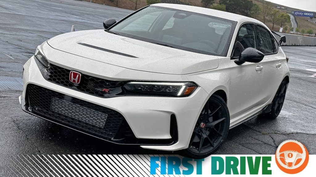 The 2023 Honda Civic Type R Is Better on the Road, On the Track, And on Your Eyes