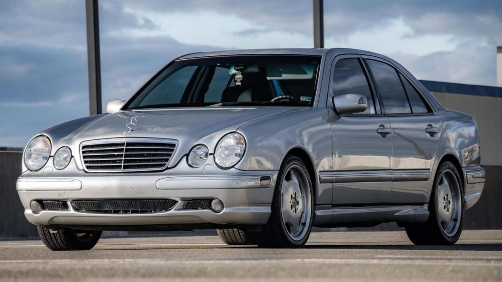 This 2000 Mercedes-Benz E55 AMG Has a Manual Transmission From a Chrysler Crossfire