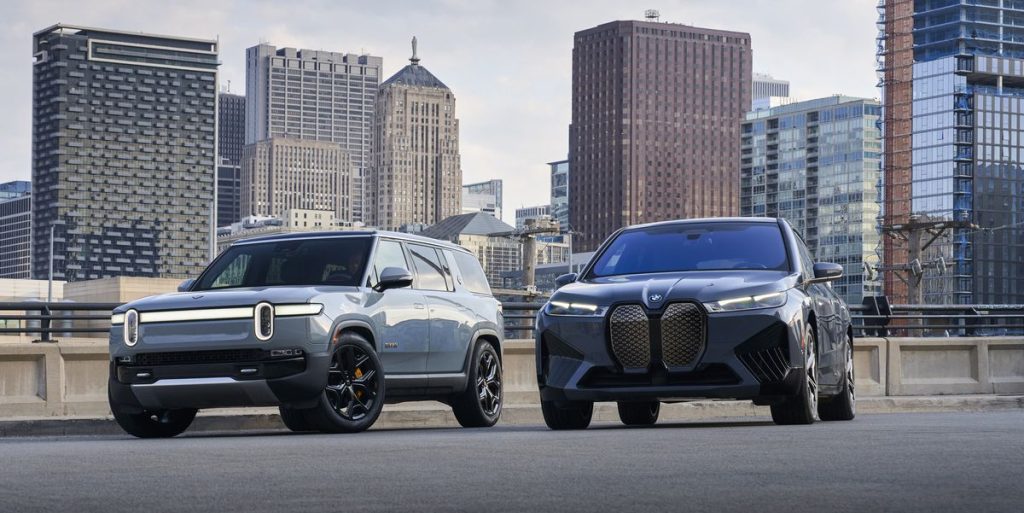 2023 BMW iX M60 vs 2022 Rivian R1S Launch Edition