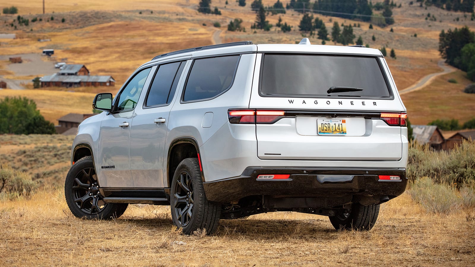 2023 Wagoneer L Carbide