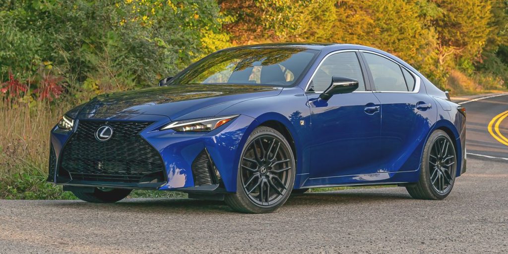 2023 Lexus IS