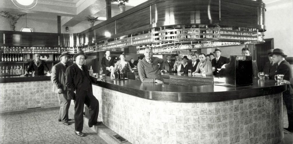 Are Aussie pubs really filled with tiles because it's easier to wash off the pee? History has a slightly different story