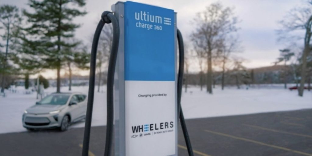 GM's First EV Stations Installed in Dealer Community Charging Program