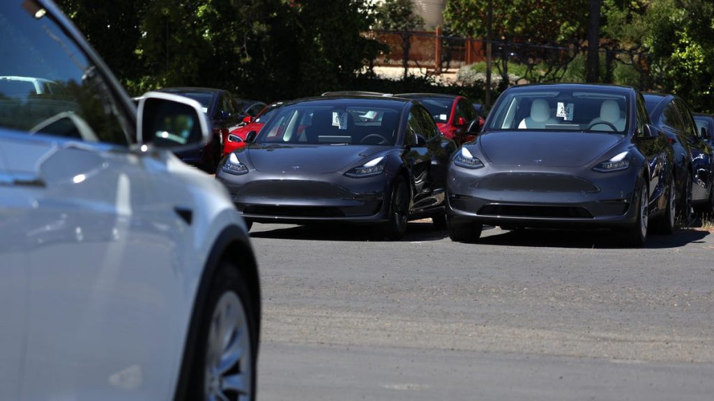 Tesla in Full-Self Driving Mode Caused 8 Car Pile-Up: Report