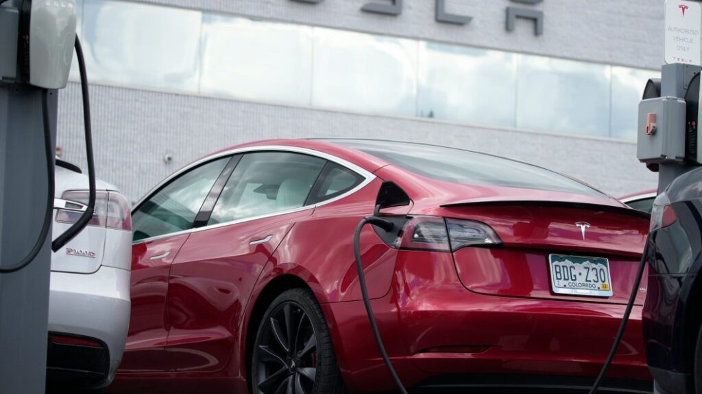 Tesla needs to start acting more like Toyota and GM if it wants to win the electric car race