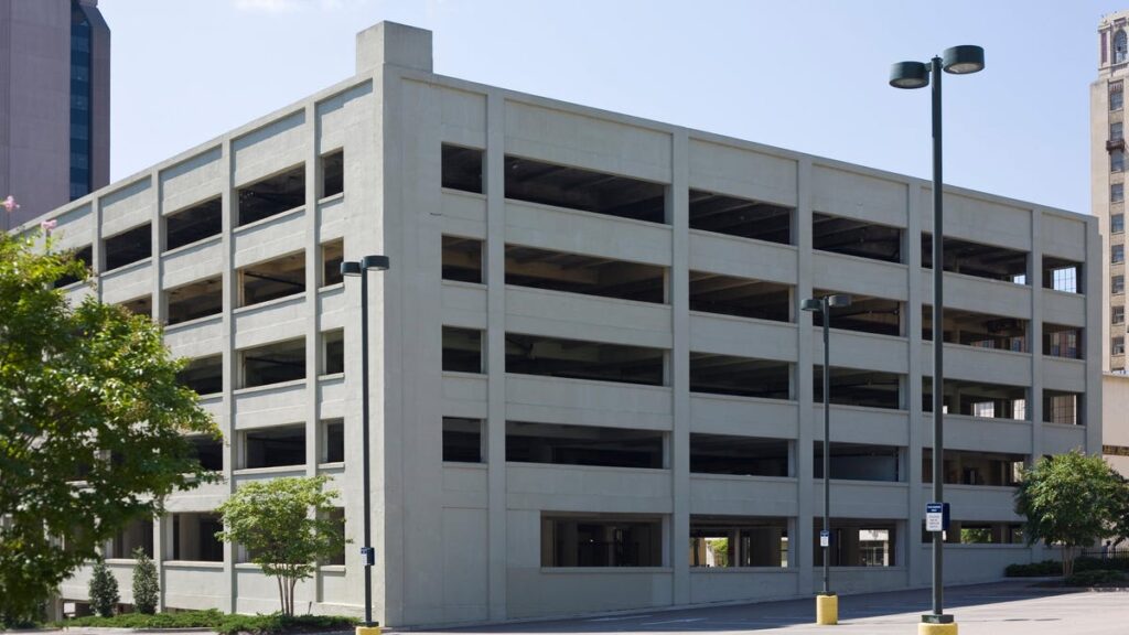 Can Parking Garages Be Beautiful?