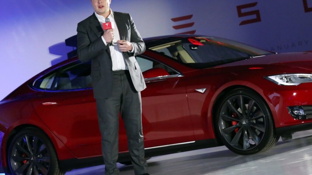 Elon Musk is gung-ho on Tesla sales hitting 2 million in 2023