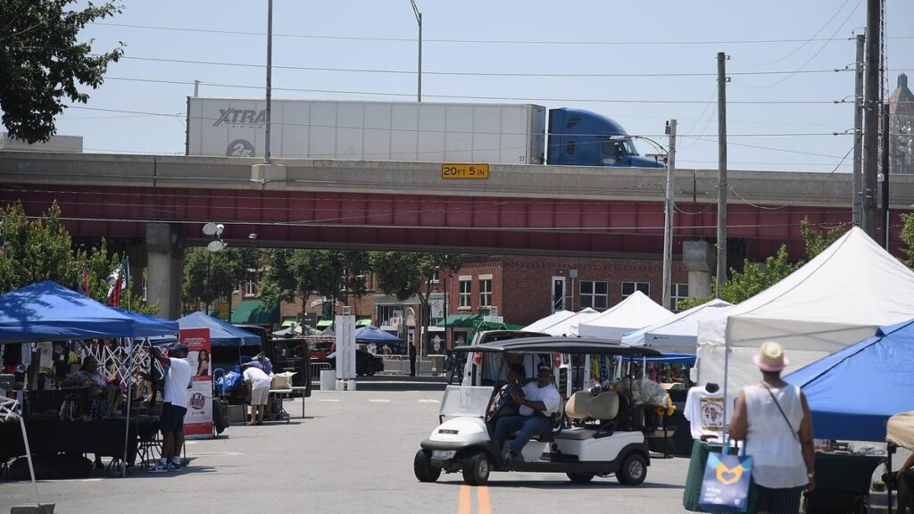 How Tulsa Highlights the Divide on Federal Highway Removal