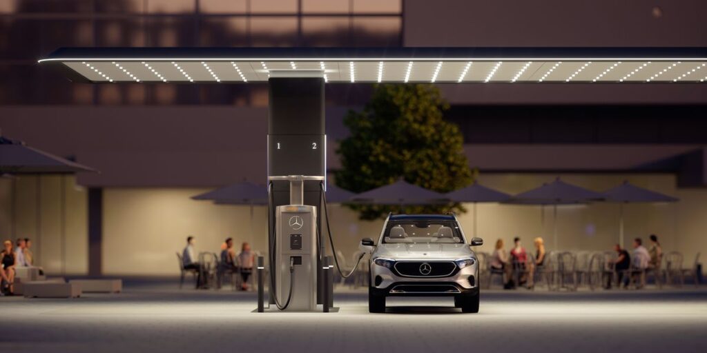 Mercedes Launches Its Own High-Speed Charging Network for EVs