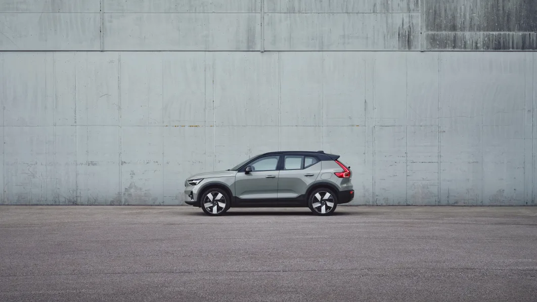 XC40 Recharge Twin, Sage Green