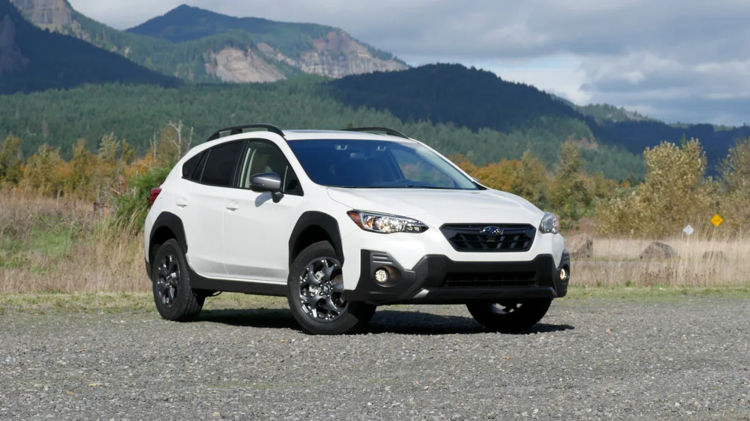 2021 Subaru Crosstrek Sport front three quarter cropped