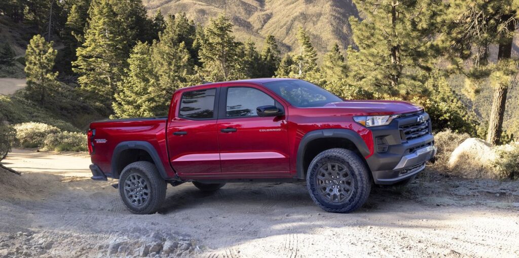 2023 Chevy Colorado Leaps to the Top of the Mid-Size Pickup Segment