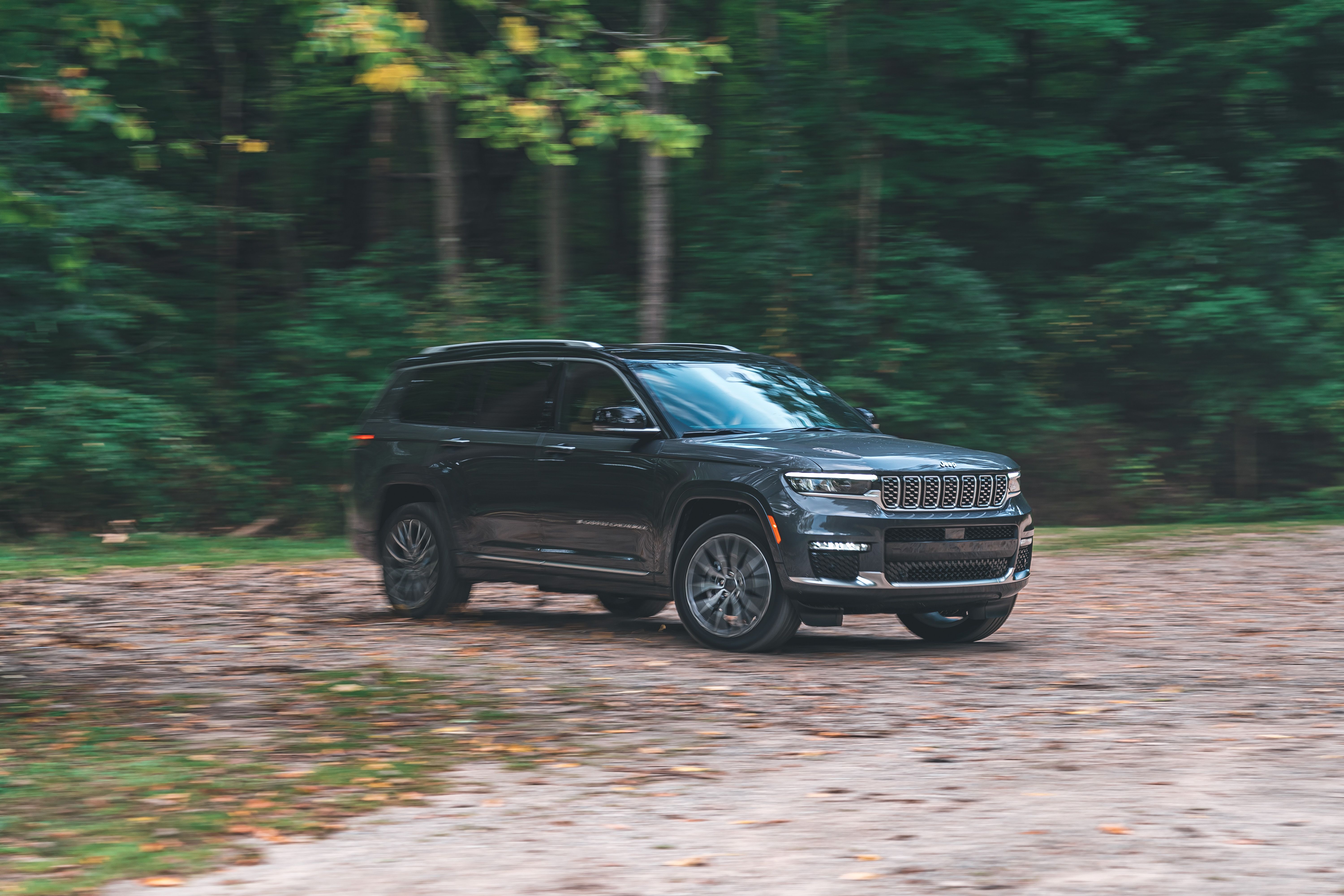 2023 jeep grand cherokee l summit reserve