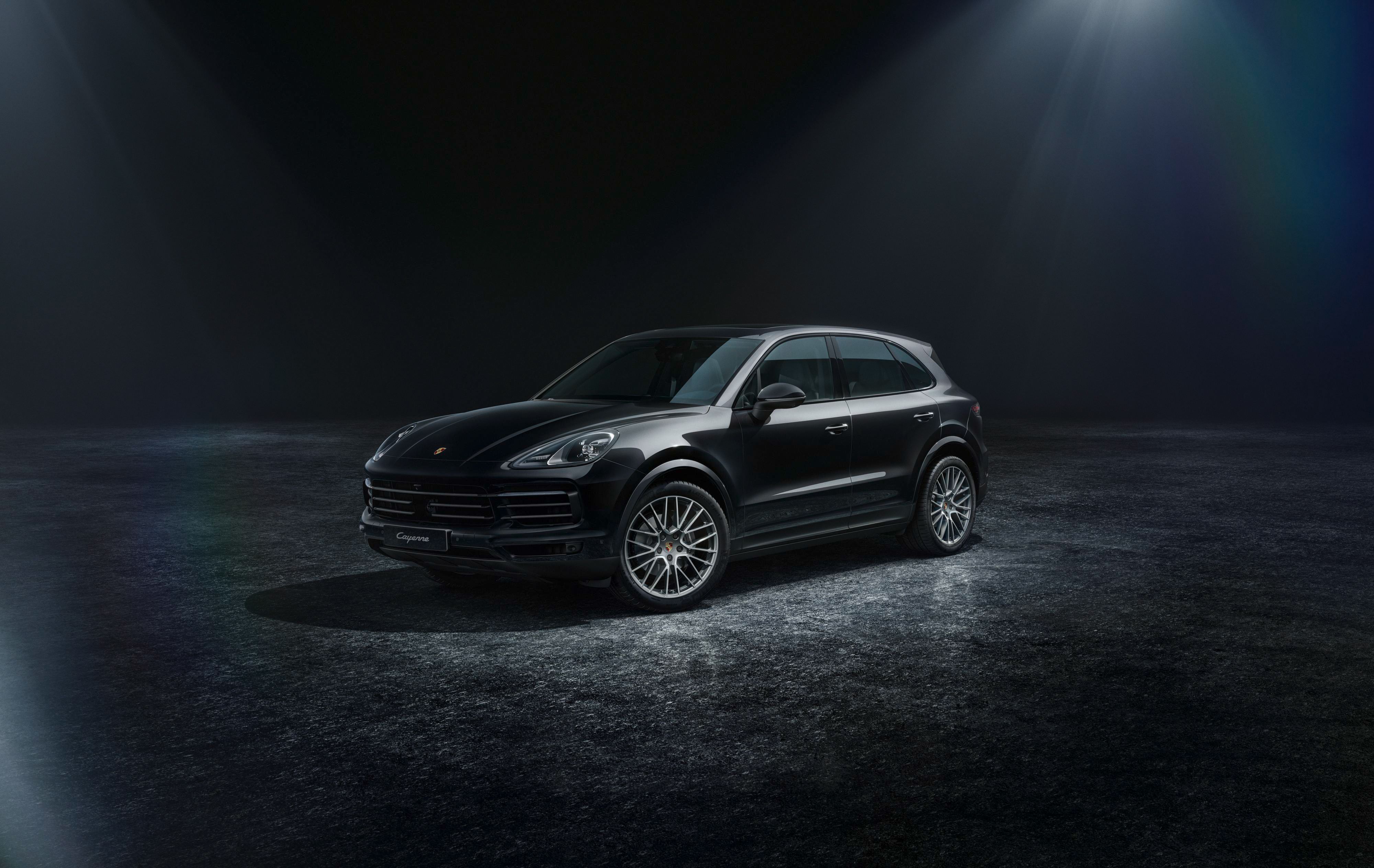 2023 porsche cayenne platinum edition