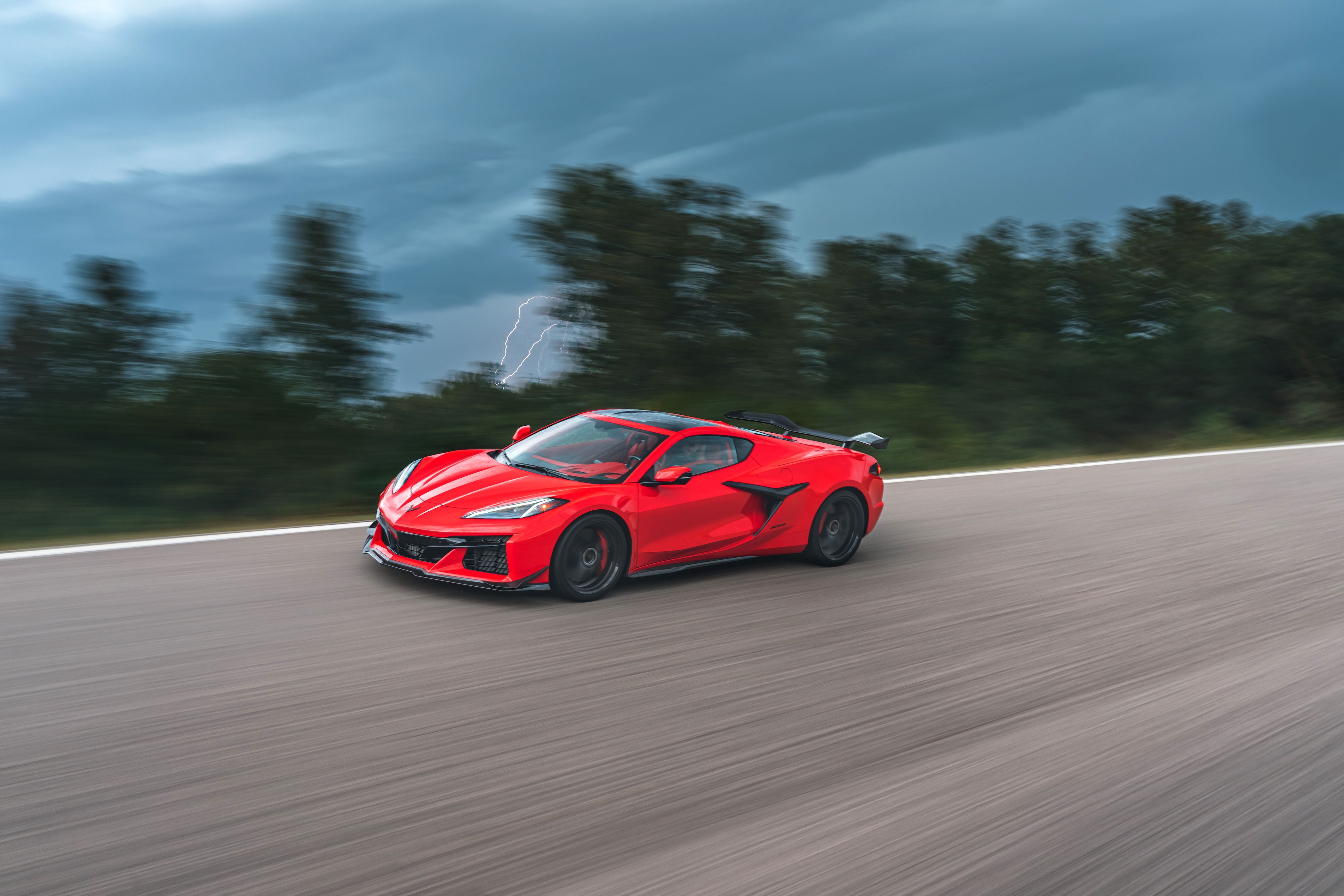 2023 chevrolet corvette z07 driving