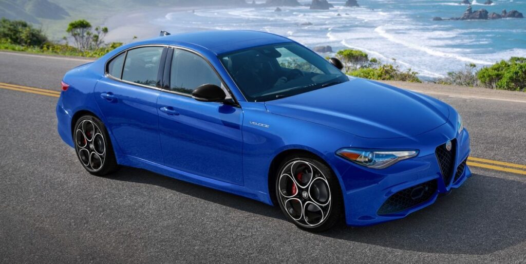 2025 Alfa Romeo Giulia Quadrifoglio Will Be a 1000-HP EV Monster