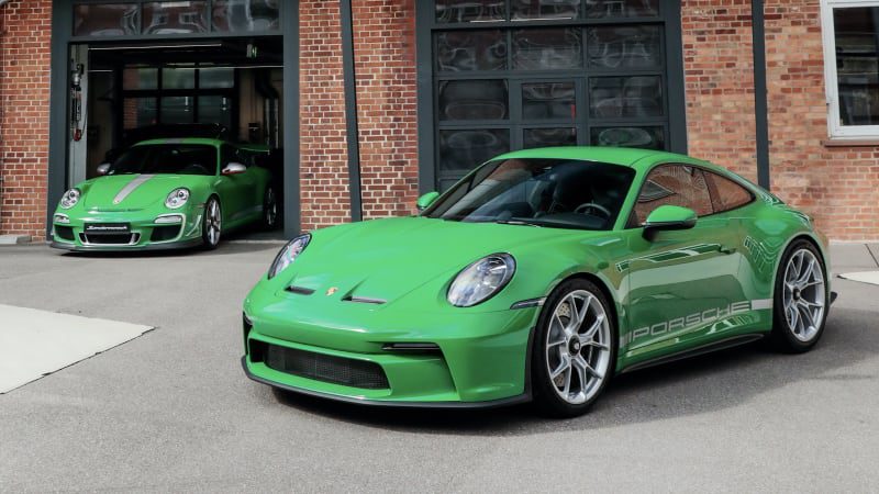 Customer-commissioned shade of green joins Porsche's color palette