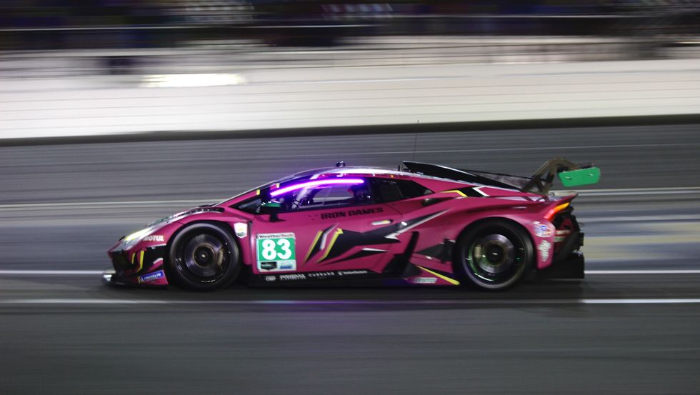 lamborghini huracán gtd race car