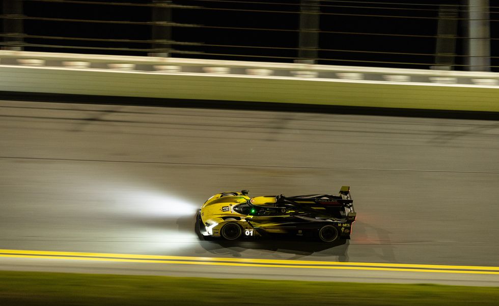 cadillac at daytona 24 hours 2023