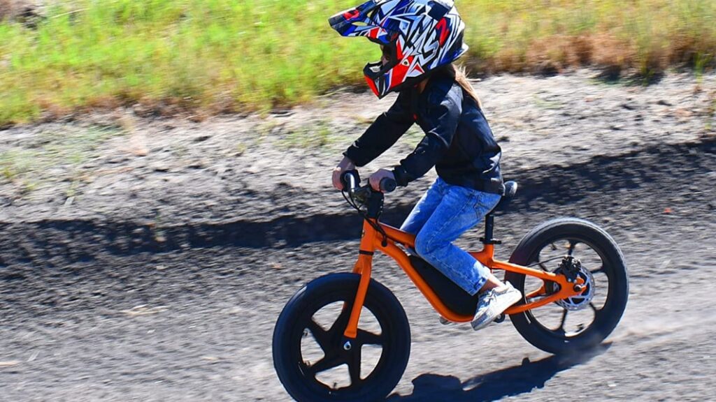 Save $180 on this Massimo Motor eBike for kids